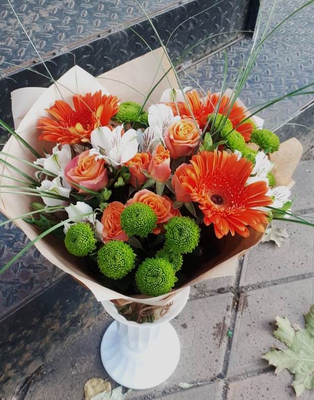 Букет цветов из: Герберы, Хризантемы, Альстромерии и Розы в Лунево