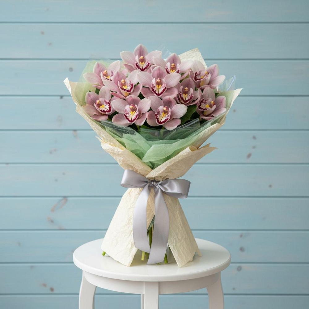 Букет цветов из: Орхидеи и Розы в Лунево