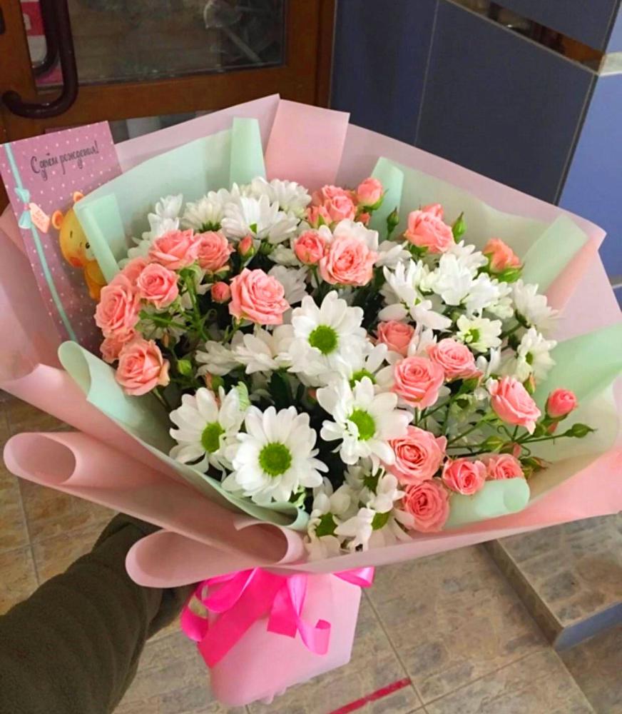 Букет цветов из: Розы и Хризантемы в Лунево