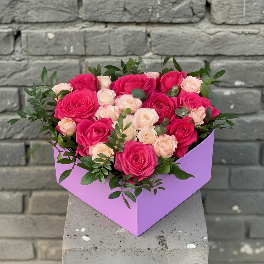 Цветочная композиция из Розы в коробке в Лунево
