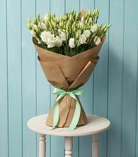 Букет цветов из:  Лизиантусы в Лунево