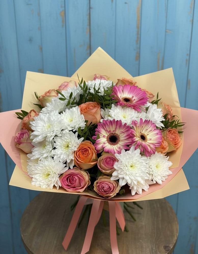 Букет цветов из: Розы, Герберы и Хризантемы в Лунево