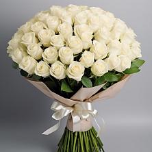 Букет 101 беля роза Белоснежка в Лунево