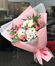 Букет цветов из:  Розы, Лизиантусы и Хризантемы в Лунево
