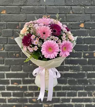 Букет цветов из:  Герберы и Хризантемы в Лунево